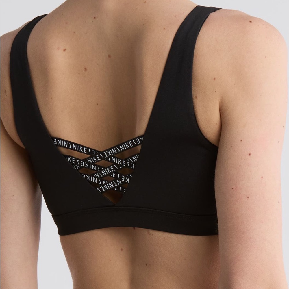 Nike Scoop Neck Bralette Sneakerkini Lace-up
Reversible Bikini Top - NWT - Picture 3 of 5
